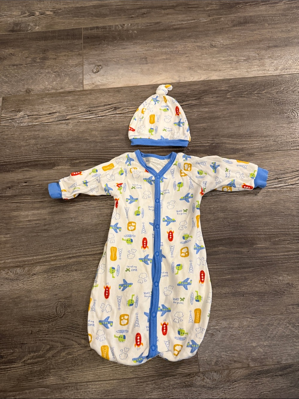 Itty Bitty Baby Blue-Trim Infant Sleep Sack with Matching Hat - Airplane & Toy